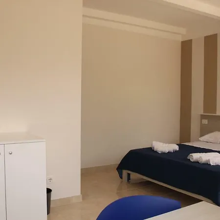 Guest house Angela 3*