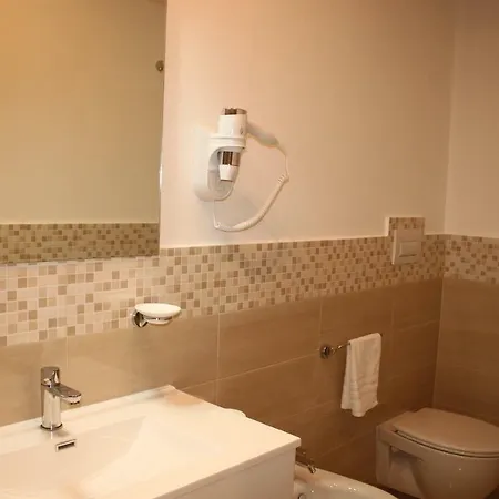 Angela Guest house 3*