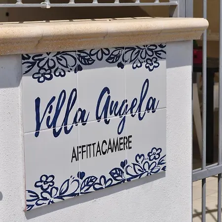 Pensión Angela Scalea