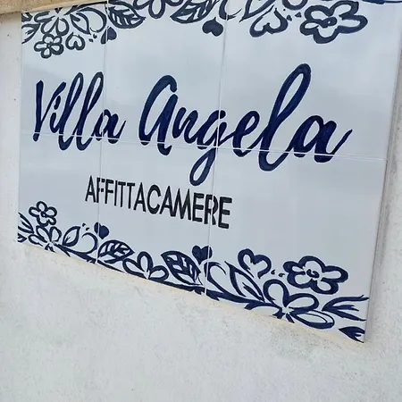 Pensión Angela Scalea
