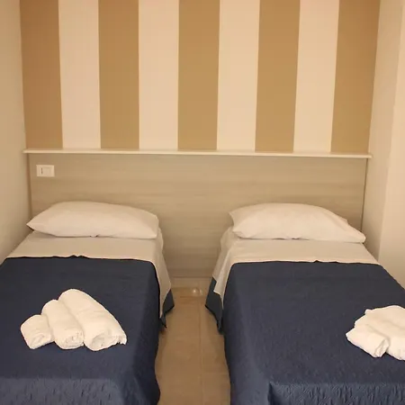 ゲストハウス Angela